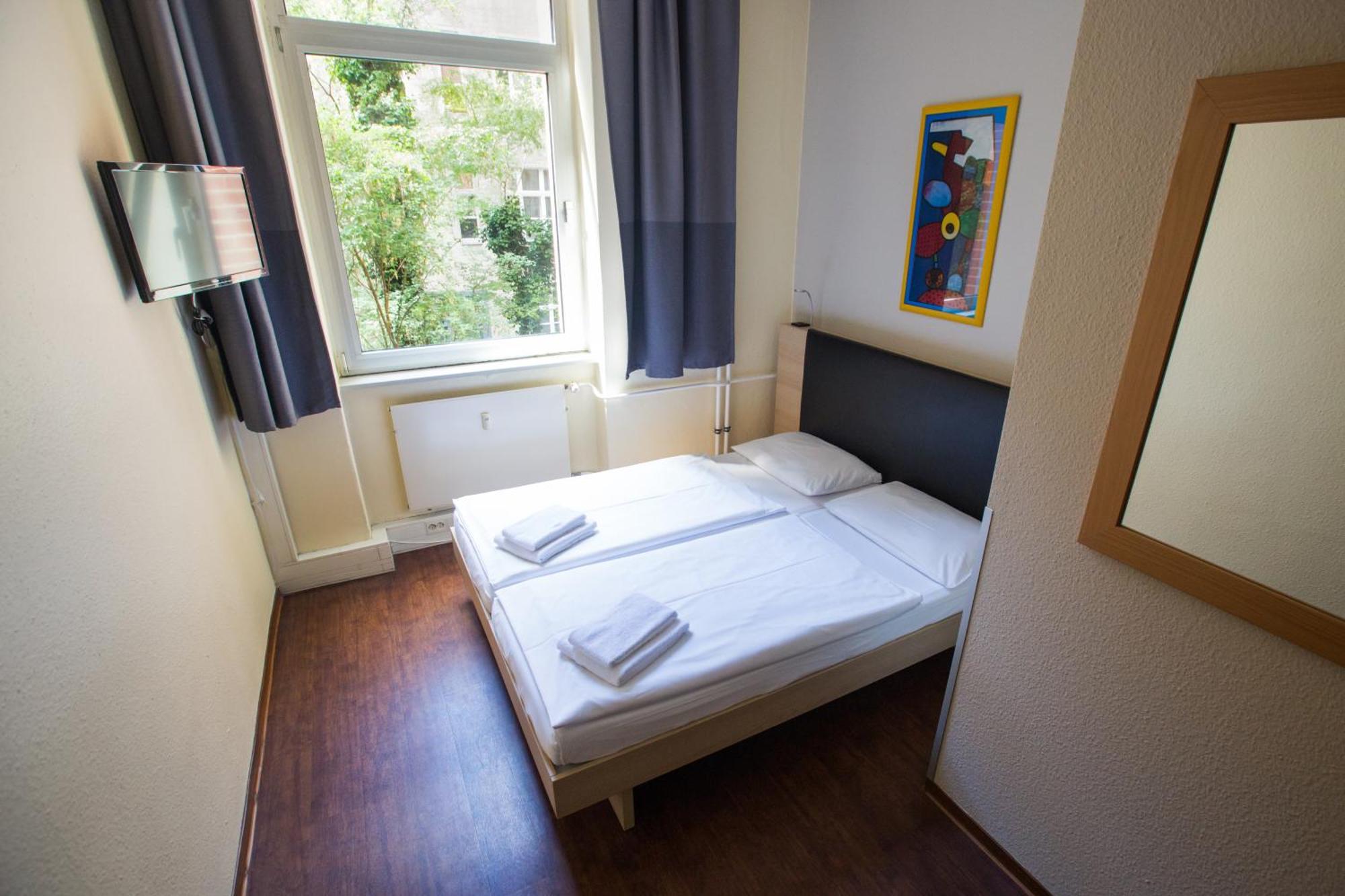 Standard Double or Twin Room,1498528369:JPEG